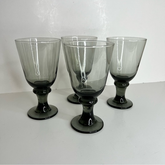 Vintage MCM Libbey Glass Company Nova Black Water Goblets Glasses Set of 4 - Picture 2 of 5